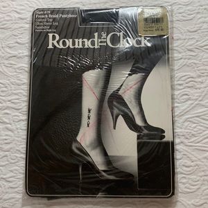 VINTAGE PANTYHOSE FRENCH BRAID “ROUND THE CLOCK” SZ B JET BLACK-CONTROL TOP(NEW)